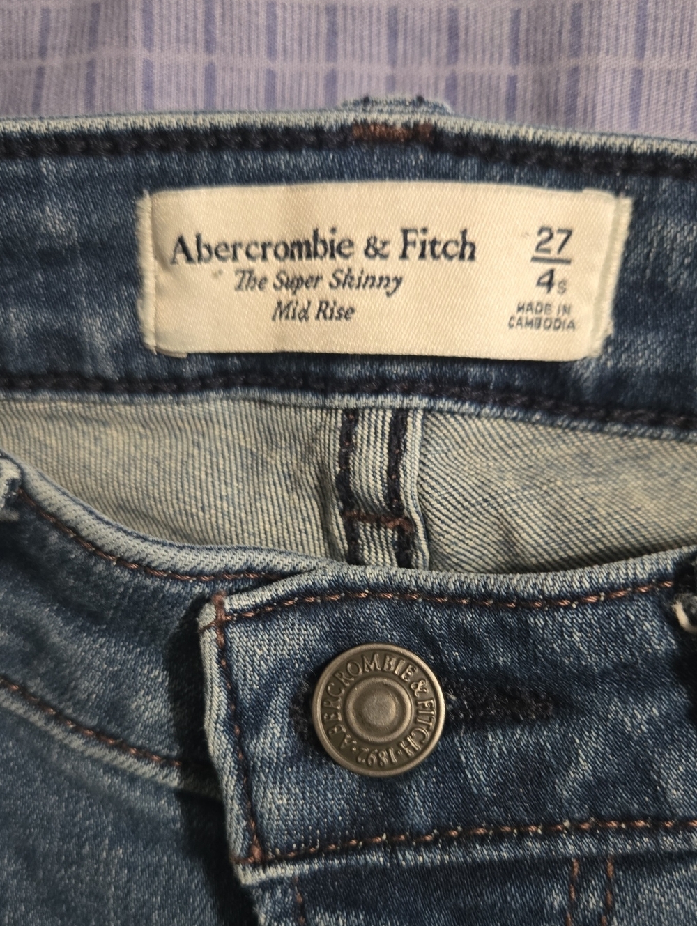 Abercrombie & Fitch Super Skinny Jeans